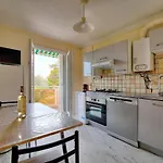 Upstays Sea View Terrace 62M2 Apartment *